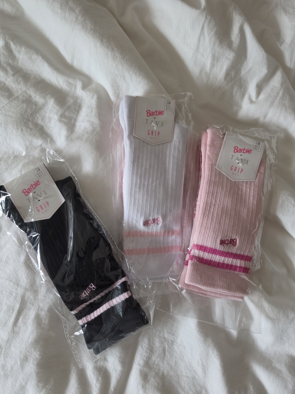 Barbie Tavi Grip Crew Socks - Black, White, Pink (3-Pack)